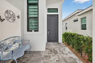 180 SE Via Bisento, Port Saint Lucie, FL 34952 - Photo 3