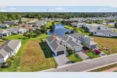 180 SE Via Bisento, Port Saint Lucie, FL 34952 - Photo 47