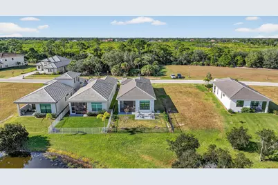 180 SE Via Bisento, Port Saint Lucie, FL 34952 - Photo 51