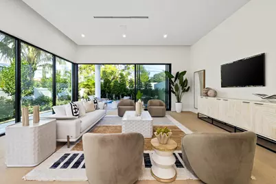 723 Lake Avenue N, Delray Beach, FL 33483 - Photo 11