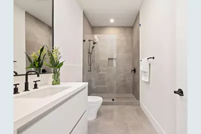 723 Lake Avenue N, Delray Beach, FL 33483 - Photo 29