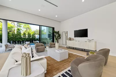 723 Lake Avenue N, Delray Beach, FL 33483 - Photo 13