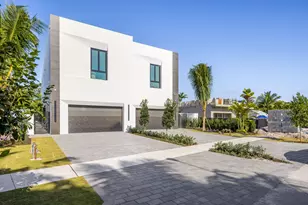 725 Lake Ave N, Delray Beach, FL 33483 - Photo 3