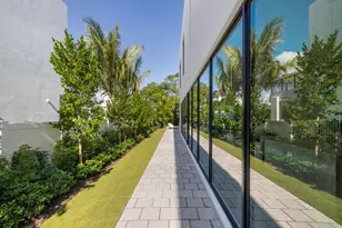 725 Lake Ave N, Delray Beach, FL 33483 - Photo 37