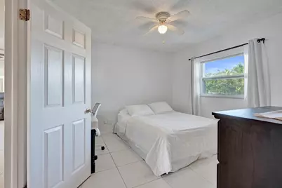 231 E Lantana Road #204, Lantana, FL 33462 - Photo 21