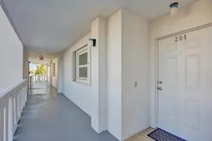 231 E Lantana Rd, Lantana, FL 33462 - Photo 9