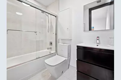 8405 NW 34th Street, Doral, FL 33122 - Photo 29