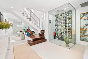 8405 NW 34th St, Doral, FL 33122 - Photo 3