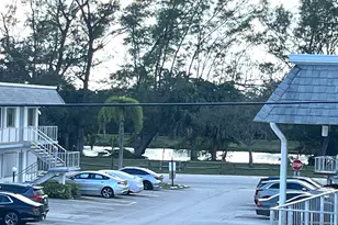 2840 Cynthia Ln, Lake Worth Beach, FL 33461 - Photo 3