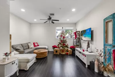 321 Bayfront Drive, Boynton Beach, FL 33435 - Photo 9