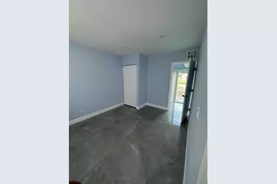 5665 Daphne Drive, West Palm Beach, FL 33415 - Photo 5