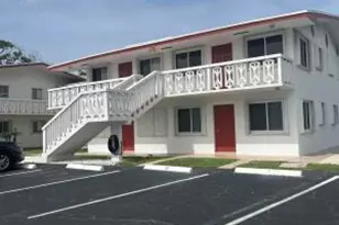 2020 Lake Osborne Dr, Lake Worth Beach, FL 33461 - Photo 31