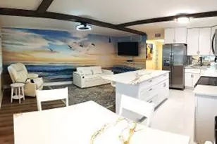 2020 Lake Osborne Dr, Lake Worth Beach, FL 33461 - Photo 5