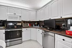 5099 Splendido Ct, Boynton Beach, FL 33437 - Photo 17