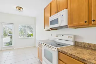 2139 SE Jamieson Dr, Port Saint Lucie, FL 34952 - Photo 13