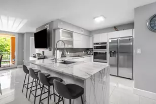 700 Scotia Dr, Hypoluxo, FL 33462 - Photo 1