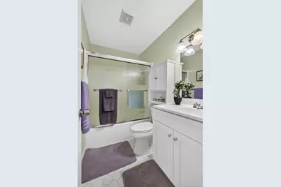 135 Lake Anne Drive, West Palm Beach, FL 33411 - Photo 17