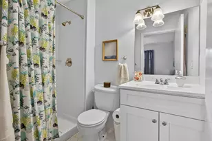 135 Lake Anne Dr, West Palm Beach, FL 33411 - Photo 19