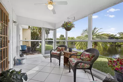 135 Lake Anne Drive, West Palm Beach, FL 33411 - Photo 25