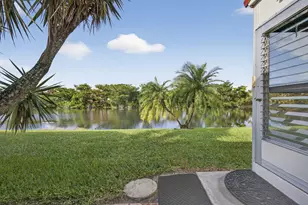 135 Lake Anne Dr, West Palm Beach, FL 33411 - Photo 29