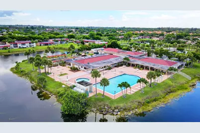 135 Lake Anne Drive, West Palm Beach, FL 33411 - Photo 45