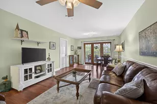 135 Lake Anne Dr, West Palm Beach, FL 33411 - Photo 11