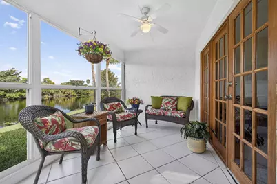 135 Lake Anne Drive, West Palm Beach, FL 33411 - Photo 23