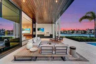 829 Orchid Dr, Boca Raton, FL 33432 - Photo 15