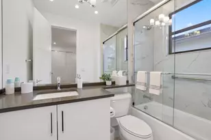 17052 Rainbow Fls Trl, Boca Raton, FL 33496 - Photo 71