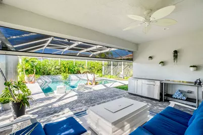 11739 SW Waterford Isle Way, Port Saint Lucie, FL 34987 - Photo 15