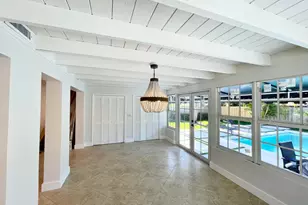 360 Alhambra Pl, West Palm Beach, FL 33405 - Photo 19