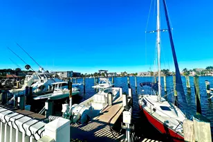 25 Pelican Pointe Dr, Delray Beach, FL 33483 - Photo 35