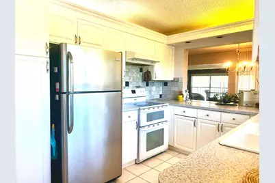 25 Pelican Pointe Drive #201, Delray Beach, FL 33483 - Photo 3