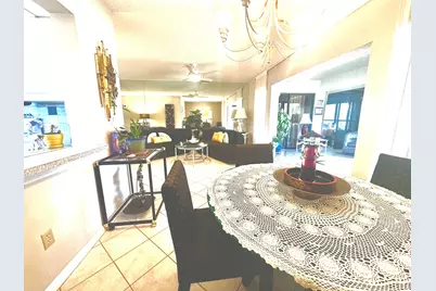 25 Pelican Pointe Drive #201, Delray Beach, FL 33483 - Photo 9