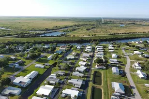 1339 Old Lakeport Rd NW, Moore Haven, FL 33471 - Photo 7