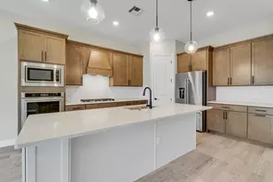 10901 Stellar Cir, Palm Beach Gardens, FL 33412 - Photo 7