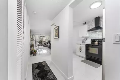 7500 NW 30th Place #123, Sunrise, FL 33313 - Photo 3