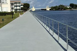 650 Horizons Ave E, Boynton Beach, FL 33435 - Photo 5