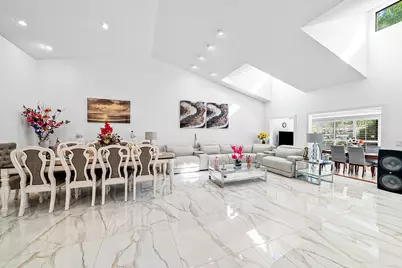 6858 Fountains Circle, Lake Worth, FL 33467 - Photo 13