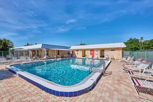 8217 SE Swan Ave, Hobe Sound, FL 33455 - Photo 39