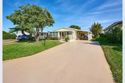 8217 SE Swan Avenue, Hobe Sound, FL 33455 - Photo 31