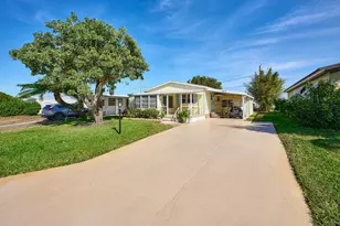 8217 SE Swan Ave, Hobe Sound, FL 33455 - Photo 31