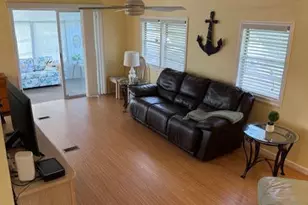 8217 SE Swan Ave, Hobe Sound, FL 33455 - Photo 11