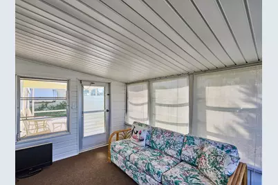 8217 SE Swan Avenue, Hobe Sound, FL 33455 - Photo 3