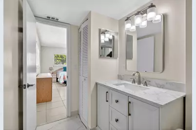 2615 NE 1st Court #201, Boynton Beach, FL 33435 - Photo 19