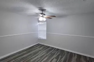 2006 Lakeview Dr W, Royal Palm Beach, FL 33411 - Photo 9