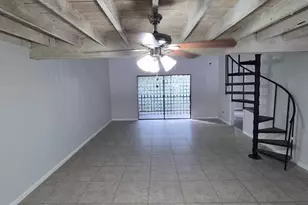 2006 Lakeview Dr W, Royal Palm Beach, FL 33411 - Photo 3