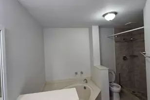 2006 Lakeview Dr W, Royal Palm Beach, FL 33411 - Photo 11