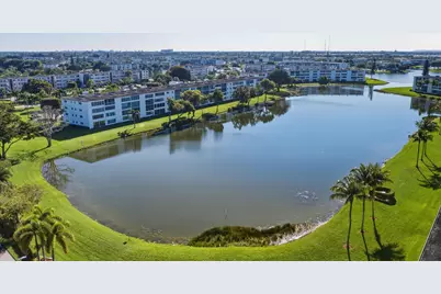 3063 Yarmouth D, Boca Raton, FL 33434 - Photo 3