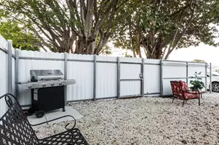 309 NW 3rd Ave, Delray Beach, FL 33444 - Photo 5